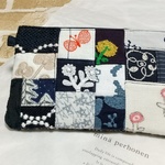 《mina perhonen》パッチのフラットポーチ＊ネイビー