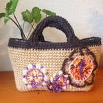 秋まで使いたい花かごバッグ