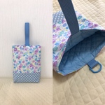【値下げ！】いちごとちょうちょの上履き入れ