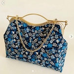 リバティ　がま口バッグ