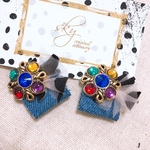 デニム系カラフルピアス
