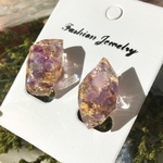 恋愛成就＆才能開花の石アメジストと金箔の鉱石ピアス/イヤリング ２月 誕生石 パワーストーン ギフト お守り 紫 上品
