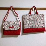 【bi0124様 オーダーページです】ポシェット キッズ & レッスンバッグ    小花のお花畑(赤)  