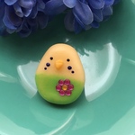インコ　ブローチ　イエローグリーン