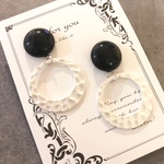大ぶりピアス/大ぶりイヤリング♡ドイツ製ブラックカボション✖️マットシルバーメタルリング