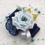 ちりめん≪つまみ細工≫ブルー薔薇のコサージュ