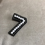 ナンバー 『7』ブローチ