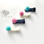ぽんぽんコットン　ヘアクリップ