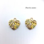 2pcs・透かし花模様のハートチャーム（イエロー）d-94