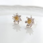 デイジーピアス  シルバー ピアス ホワイト