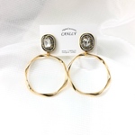ヴィンテージビジューとデザインリングピアス/イヤリング　チタンピアス