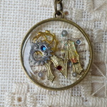 SALE レジン　イニシャルトップ　M