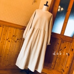 ゆったりなコットンリネンのギャザーワンピース