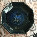 和風のお皿（八角形のお皿・蓮に兎・瑠璃）