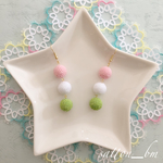 【SALE】トリプルボールピアス(三色団子)