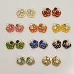 水引×ビジュー  キラキラ光る梅結びピアス/イヤリング