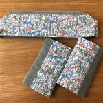 エルゴ  恐竜柄よだれカバー (カーキ)