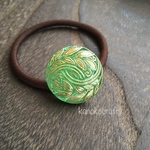 二輪の百合 草原のガラスボタンのヘアゴム