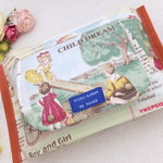 フラップ付きビタットおしりふきポーチ*YUWAレトロ子供とシーソー