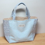 【sale price】花と木の実のスクエアランチトート