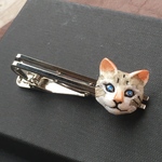 猫好きさんに！　キャットフェイスのネクタイピン　ドイツボタン　アメリカンショートヘア