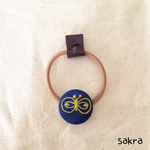 蝶々刺繍くるみぼたんヘアゴム