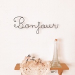 Bonjour ♪ ボンジュール ♪ ワイヤーウォールデコ《cute》レタリング《虫ピン付き》