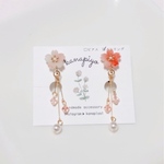 桜のイヤリング / ピアス