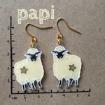 もこもこひつじのピアス