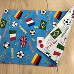 【再4】両面国旗＆サッカー20×25⭐️20×30❤️2サイズございます男の子A 4両面可愛いランチョンマット⭐️ネイビー＆ブルー&ホワイト