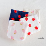 🍓かわいい♪ ちいさないちご 🍓 ふわふわ&やわらか８重ガーゼ ハンカチ4枚セット♪