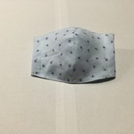 Wガーゼ立体マスク（大人用Mサイズ）小花 水色