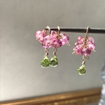 八重桜のネックレストップとピアス／イヤリングチャームのセット　14kgf 