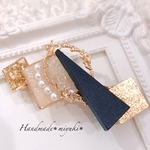 ꫛᥱꪝ ウッドネイビー　ゴールド　バレッタ