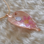 透かしleafのペンダント☆薄桃色