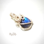 【NijiIRo】ブラックラブラドライトのペンダントトップ