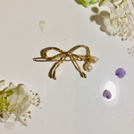 送料無料☆ゴールドリボンと淡水パールのヘアアクセサリー