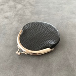 本革レザー ハンドメイド がま口コインケース  エンボスブラック