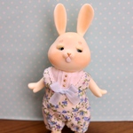 KIWI_Rabbit サイズ●ロンパース（ブルーのお花）