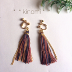 秋色♡タッセルとゴールドチェーンのイヤリング＊＊