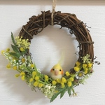 【送料込み】羊毛フェルトのオカメインコさん♡ミモザリース♡フェイクグリーン♡春リース