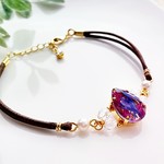 矢車菊と薔薇を閉じ込めたボタニカルなコードブレスレット(レジン)