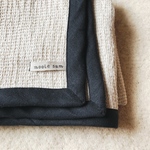 シンプル、シック リネンワッフル おくるみ ブランケットミニサイズ 小さめ 二枚仕立て 