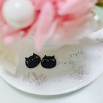 つぶらな瞳ネコ ピアス/イヤリング