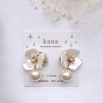 pearl flower×swarovski bijou pearl ピアス　イヤリング　金属アレルギー対応
