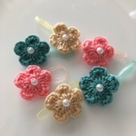 ゴム替え出来る★刺繍糸で編んだお花モチーフの髪ゴム★ベビー用