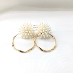 つぶつぶパールとデザインリングピアス/イヤリング