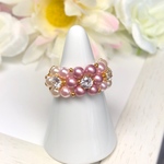 《再販》小花のリング〜桜色 クリスタルパール〜【スワロフスキー パールとキュービックジルコニアのビーズリング、ビーズアクセサリー/ピンク】