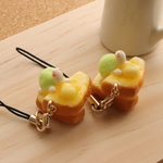 *カメアイスのせトースト ストラップ*