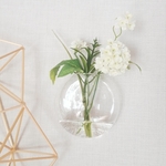 壁掛けフラワー水♡まるで本物 white&greenシンプルアレンジ